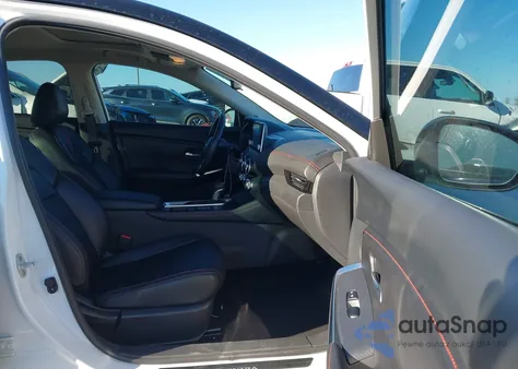 2024 Nissan Sentra Sr Xtronic Cvt из США, поврежденный, VIN 3N1AB8DV6RY334896